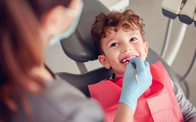 Come proteggere i denti: consigli utili per grandi e piccoli